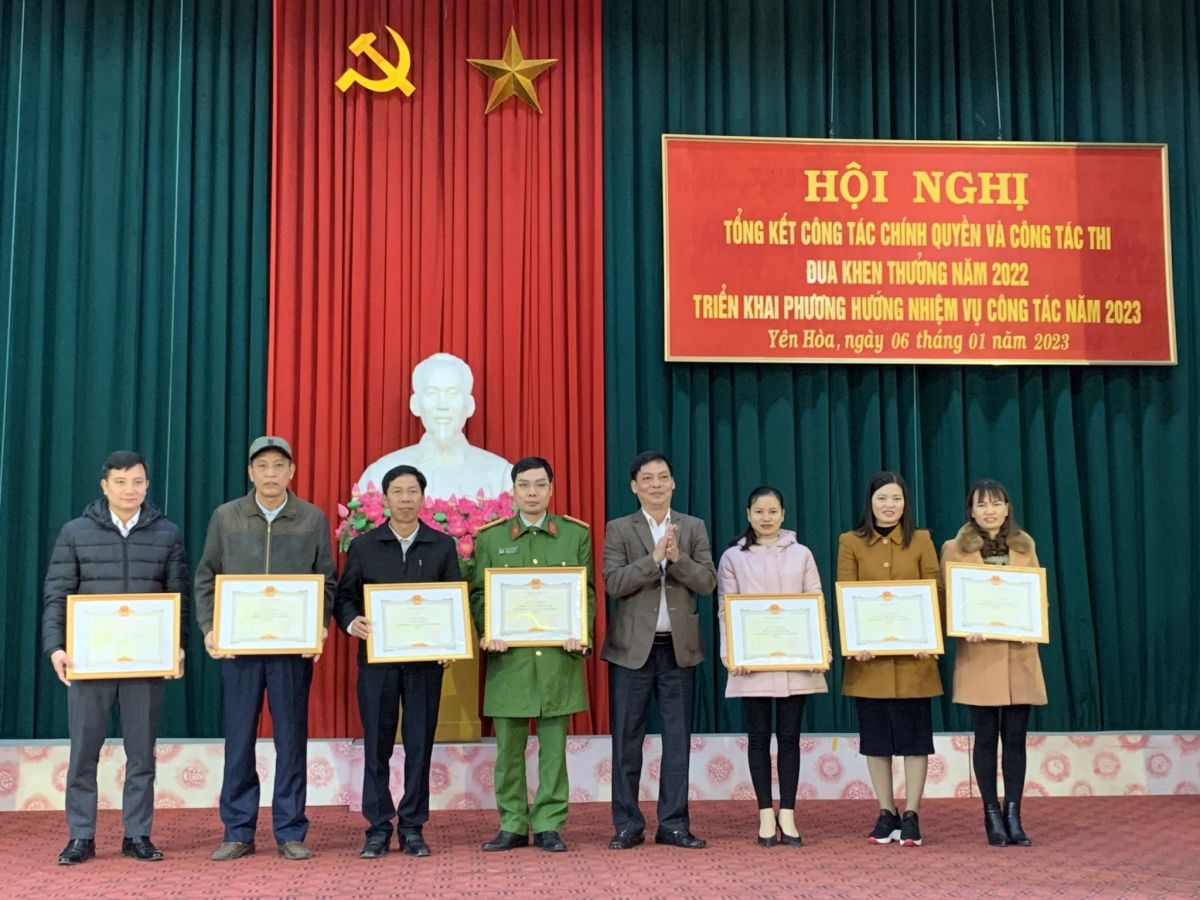 Xã Yên Hòa tổ chức hội nghị tổng kết công tác chính quyền và công tác thi đua khen thưởng năm 2023 và triển khai phương hướng nhiệm vụ công tác năm 2023.
